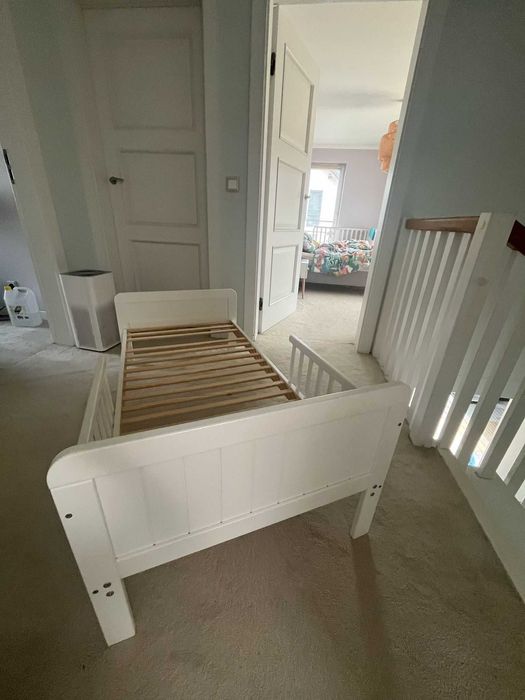 Łóżeczko dziecięce 140x70 dla 3 latka + materac premium