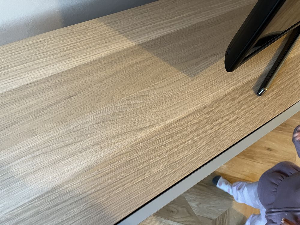 Móvel TV 180x40x64 cm (IKEA)
