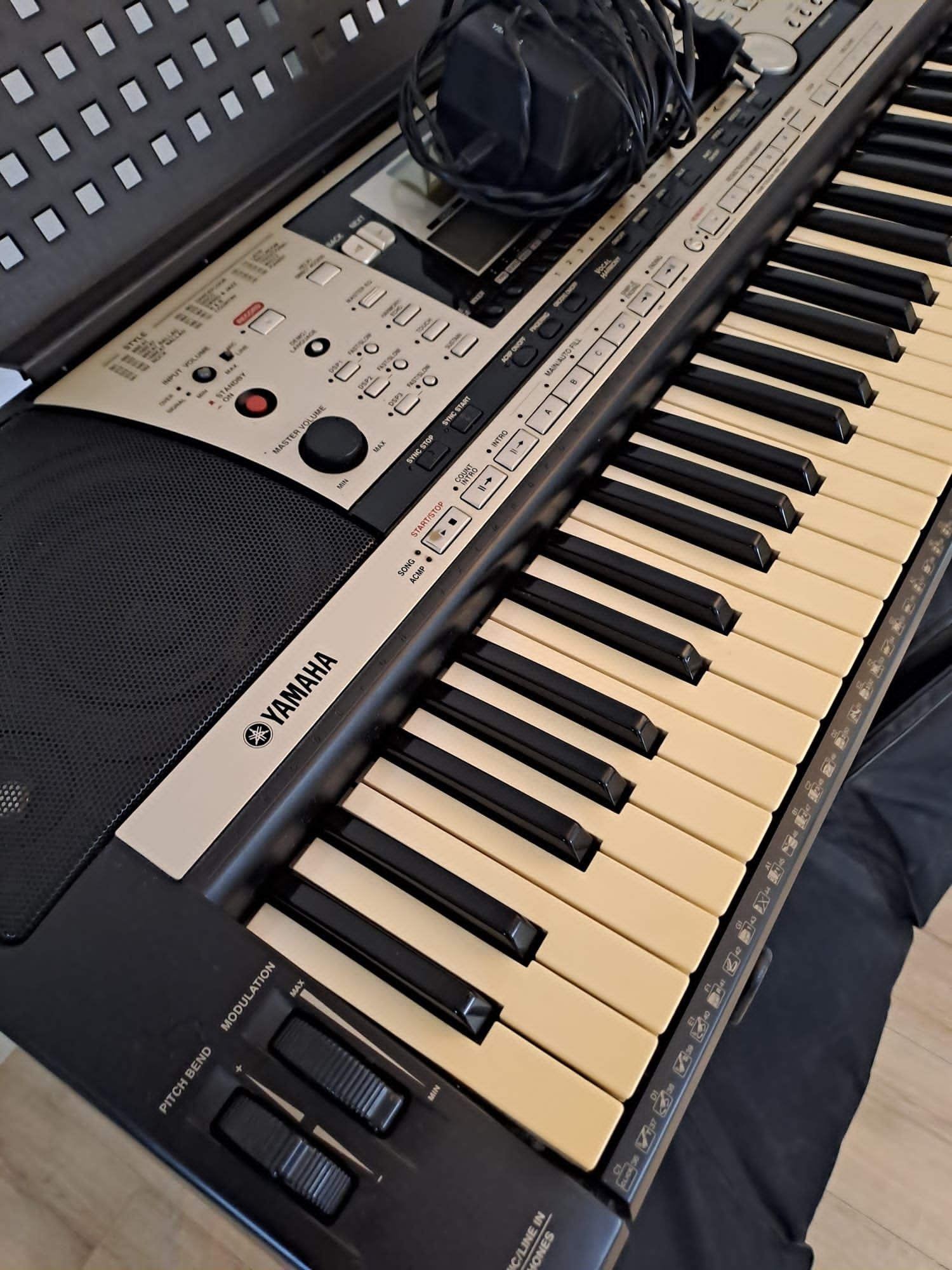 Keyboard Yamaha PSR 740