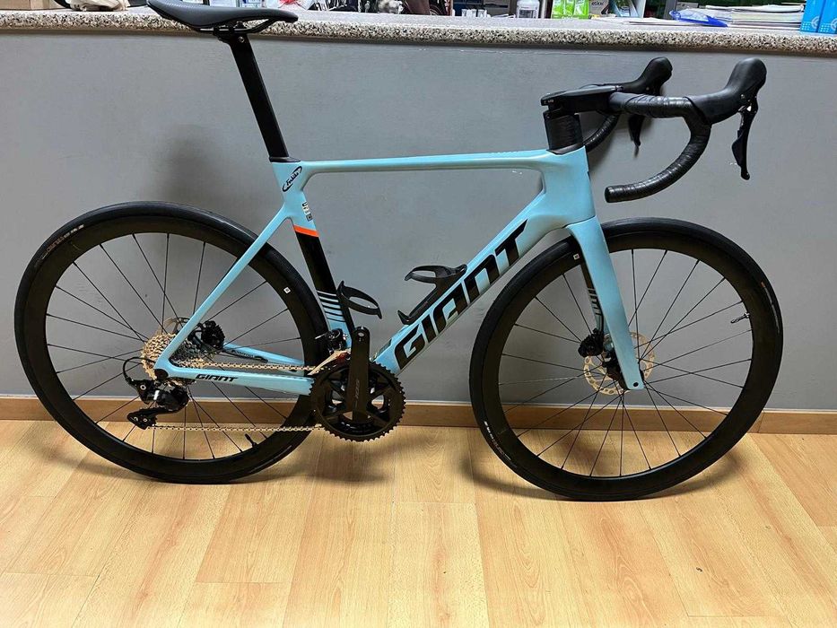 GIANT Propel Advanced 2