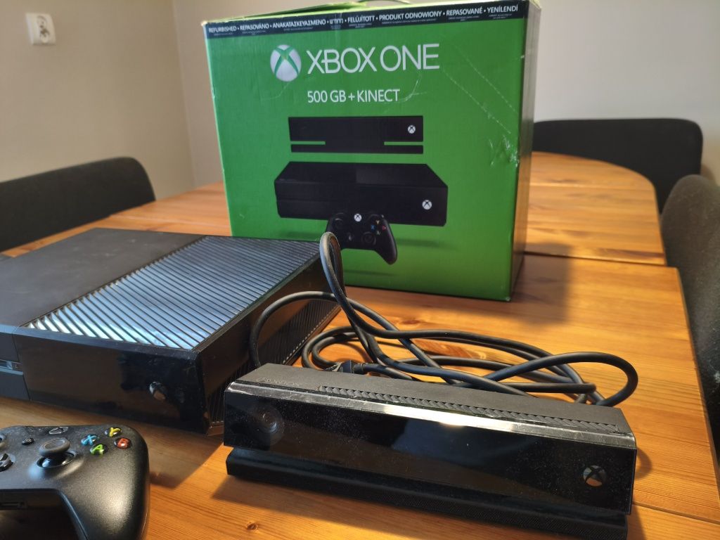 Xbox One 500 GB + kinect