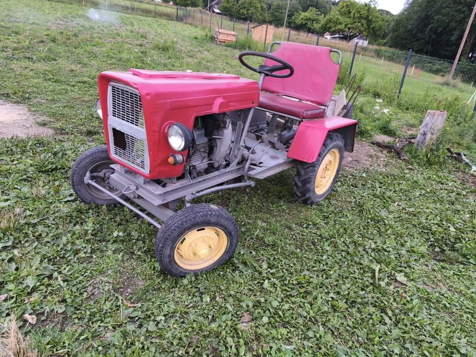 Traktor SAM  Andoria S10