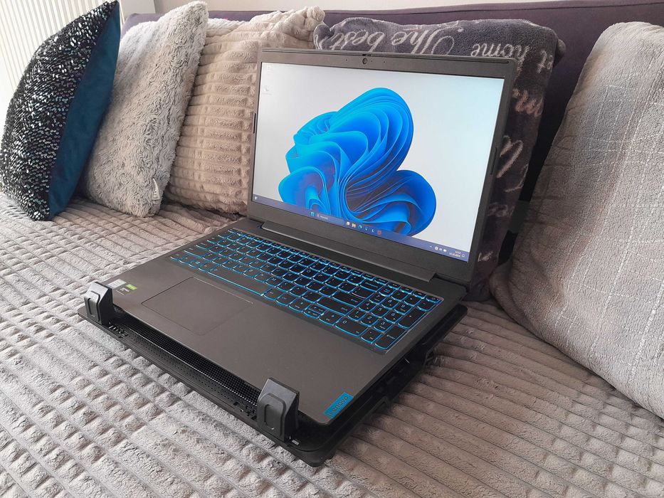Laptop Gamingowy Lenovo /  GTX 1650 / Core i5 9th / SSD 512GB