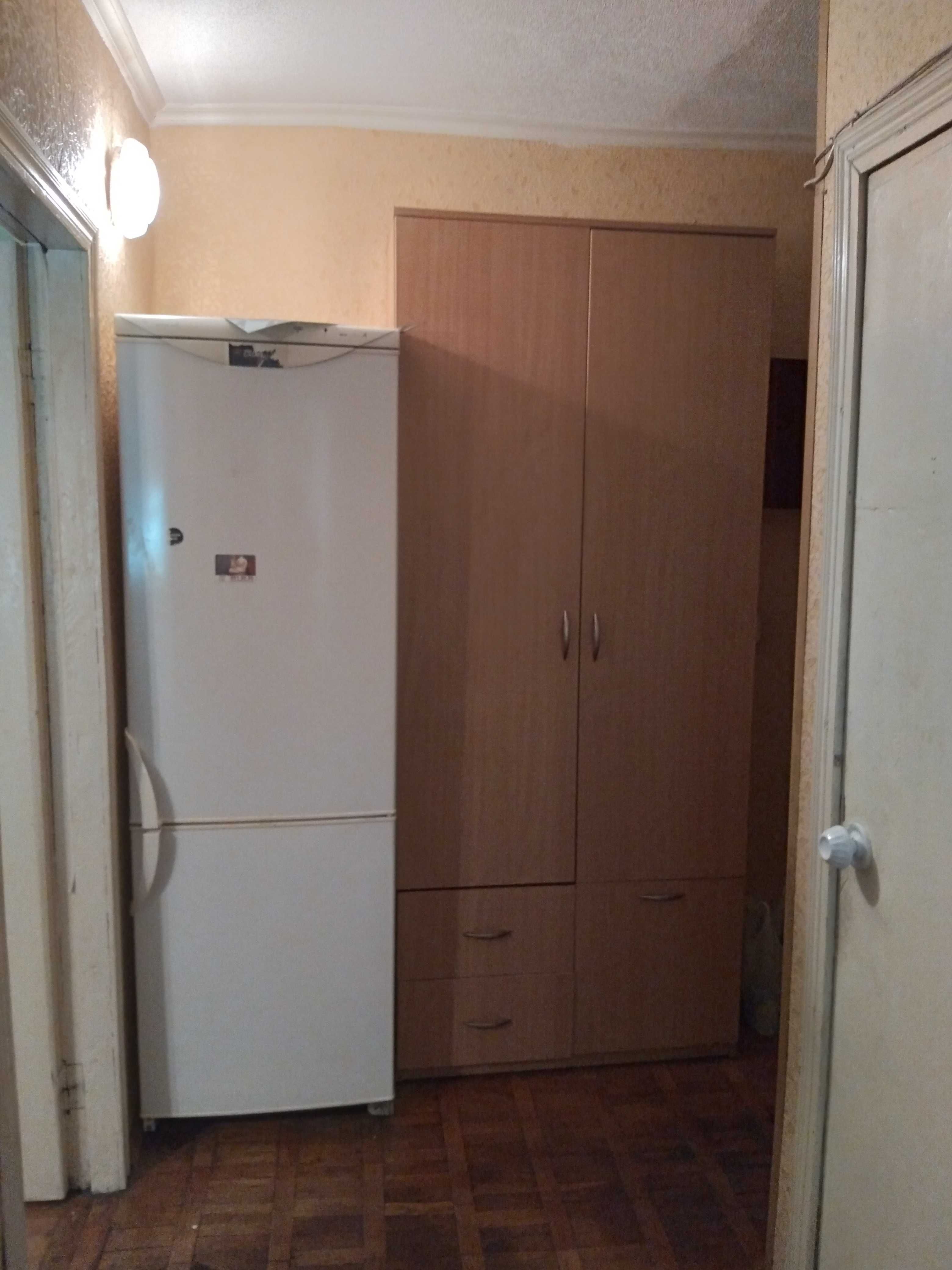 Куренівка, Кирилівська 127 А. 2 до квартира, лікарня Павлова