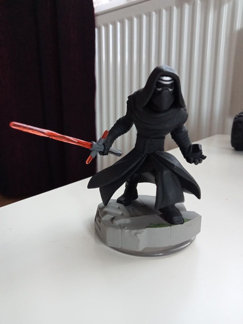 Disney infinity 3.0 Kylo Ren