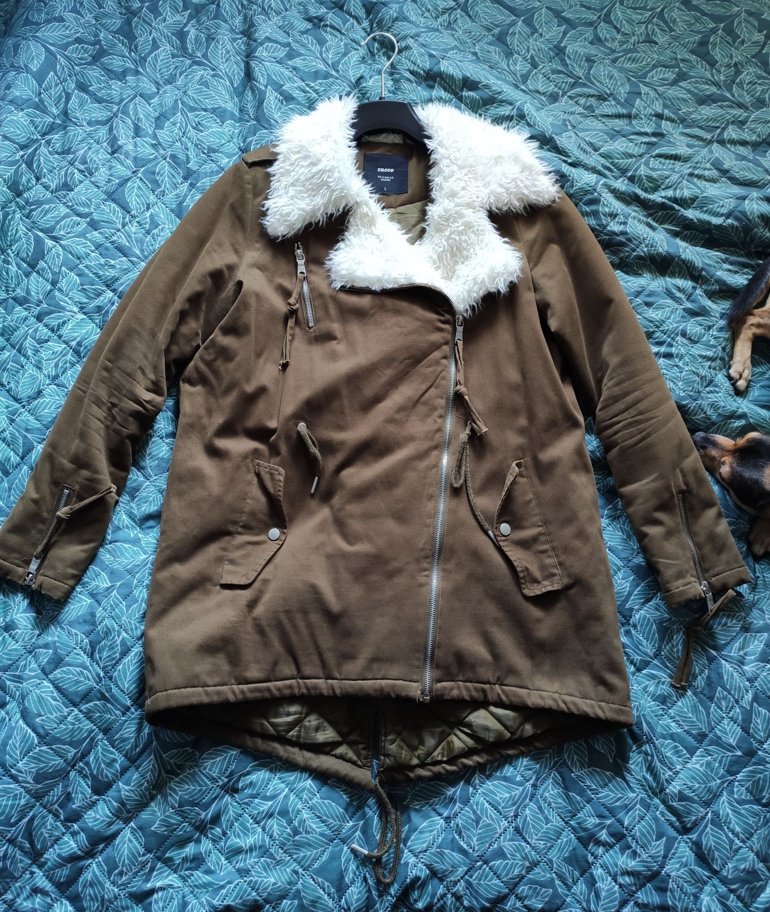 Kurtka parka khaki z futerkiem Cropp L