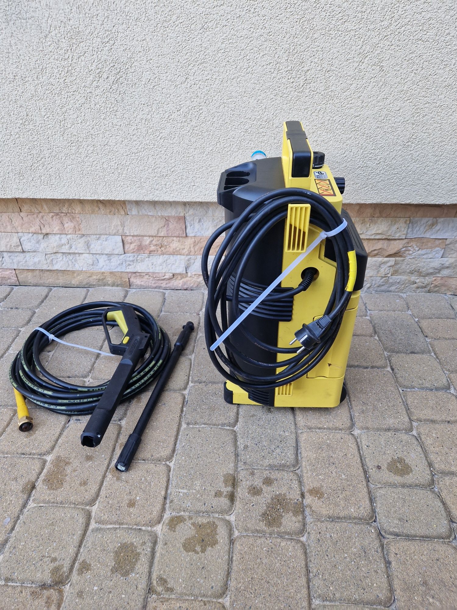 Myjka karcher 720