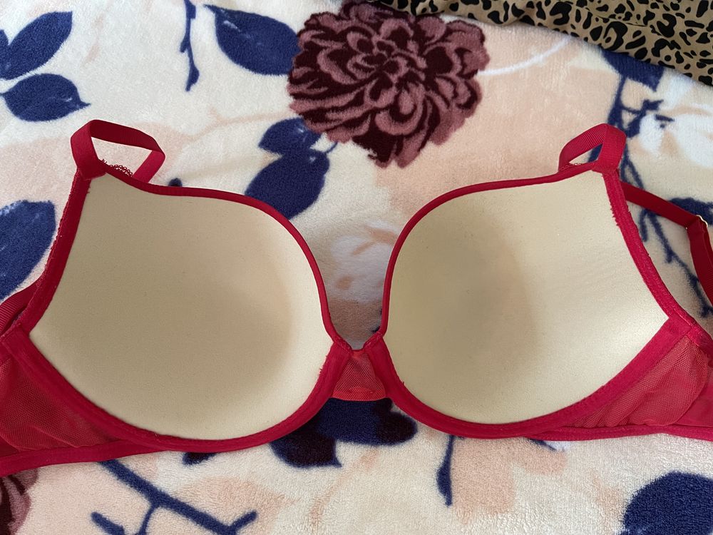 Biustonosz push up Gossard rozmiar 65 F