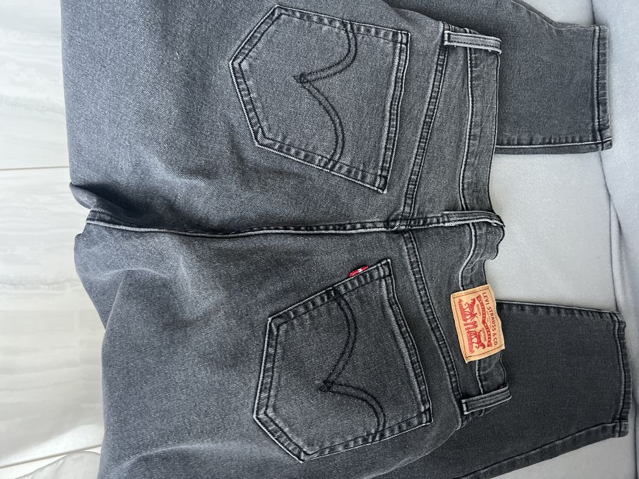 Джинсы  mom LEVIS ориг. (L/XL)