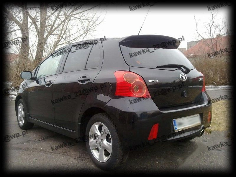 TOYOTA YARIS 2 LOTKA SPOJLER NA KLAPĘ PODKŁAD