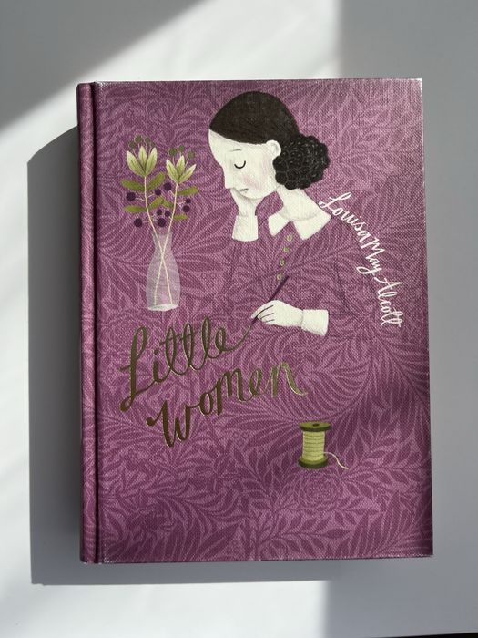 Книга Little Women англійською мовою, Маленькі жінки Луїза Мей Олкотт