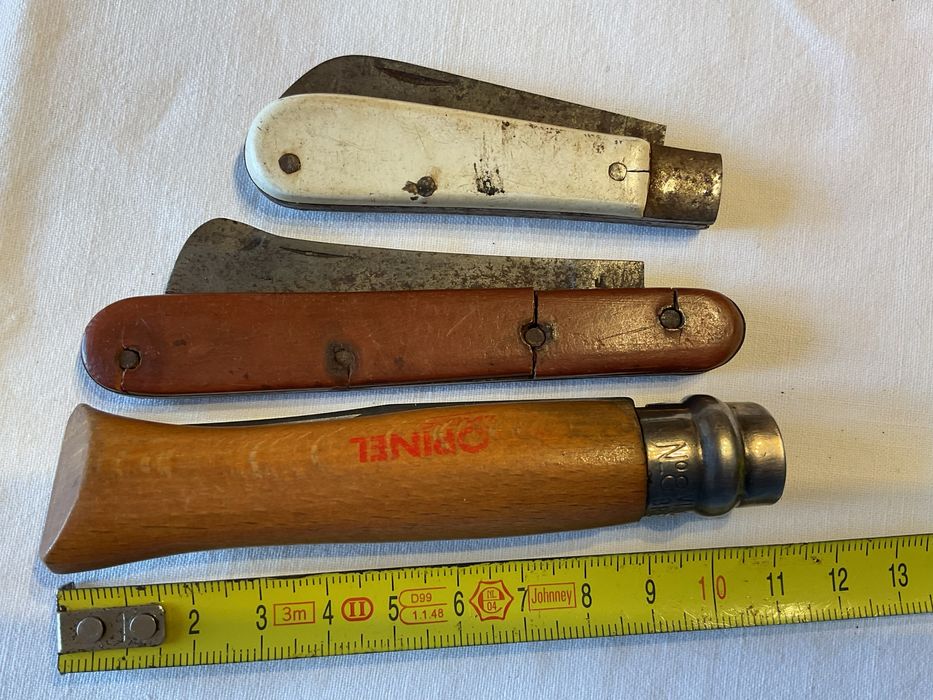 Canivetes , pequenas navalhas antigas
