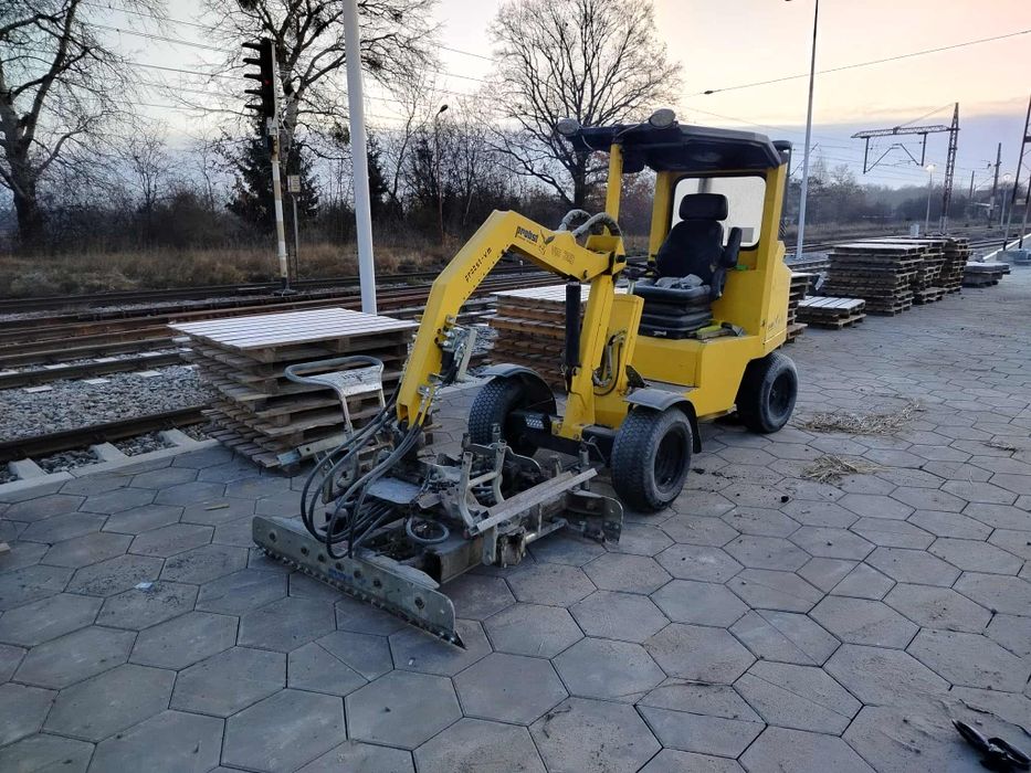 Układanie mechaniczne kostki brukowej