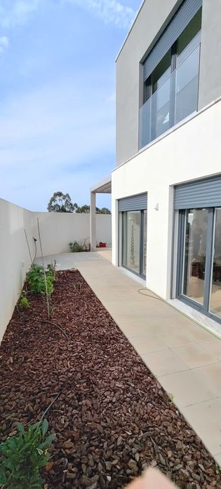 Moradia T3 com piscina