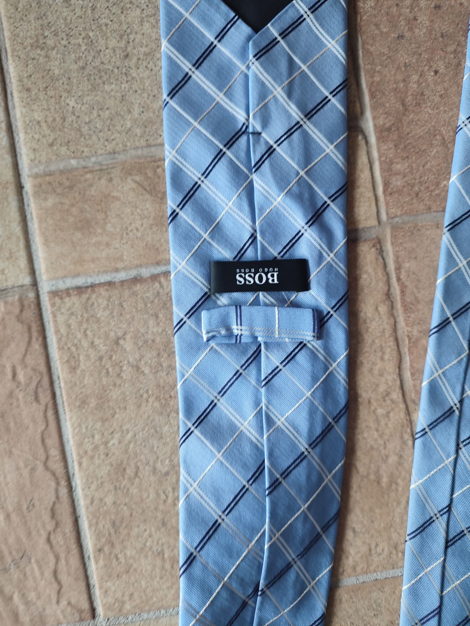 Hugo Boss krawat