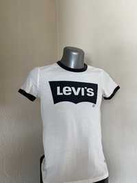 Levi’s‼️T-shirt orginalna z logo i czarna lamowka Roz.S‼️
