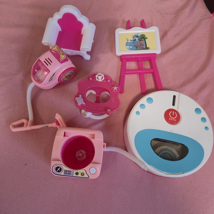 Салон краси Lol surprise,пилисос,мольберт,ходунці