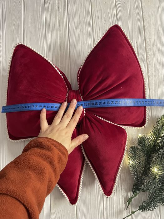 Новорічна подушка бант