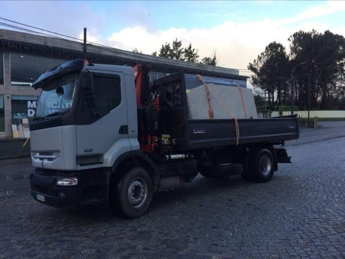 Renault Premium c/grua Fassi