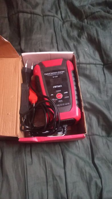 Продам зарядний пристрій 6-12В