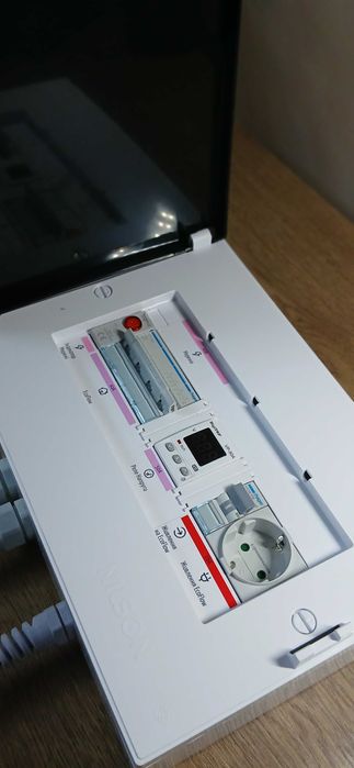 Щит ДБЖ АВР під інвертор EcoFlow то силові дроти до АКБ