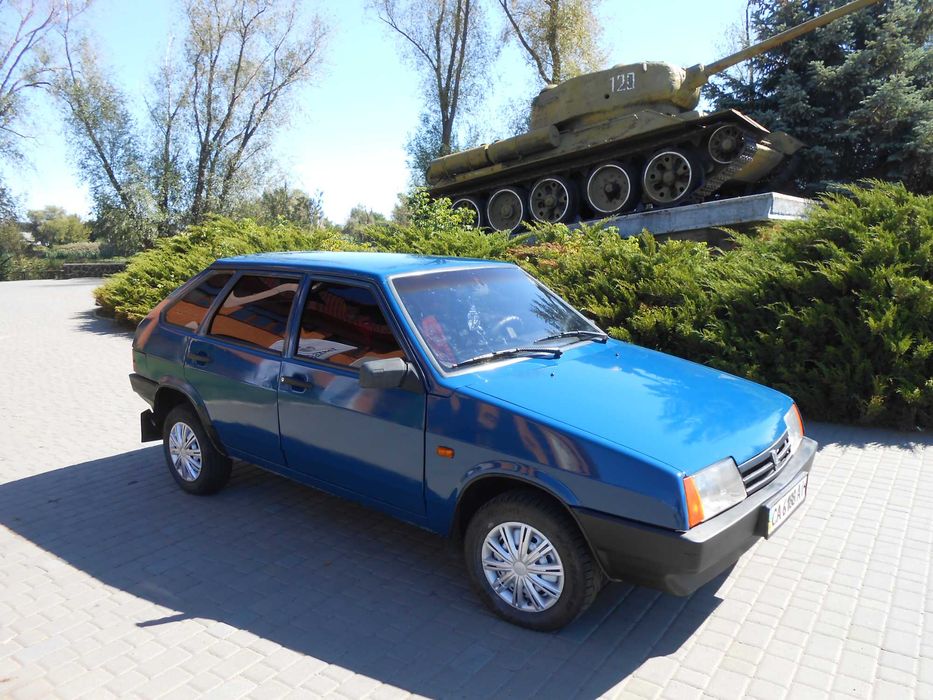 Автомобіль ВАЗ 2109