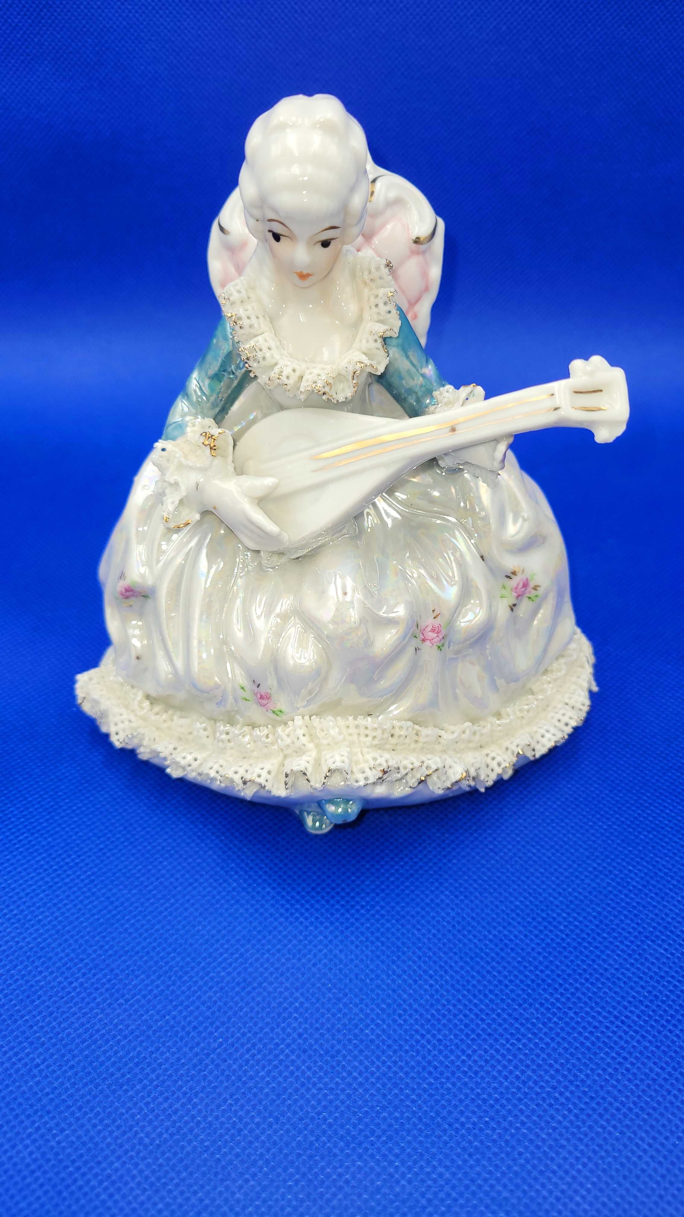 Figurka porcelanowa vintage porcelana niemiecka