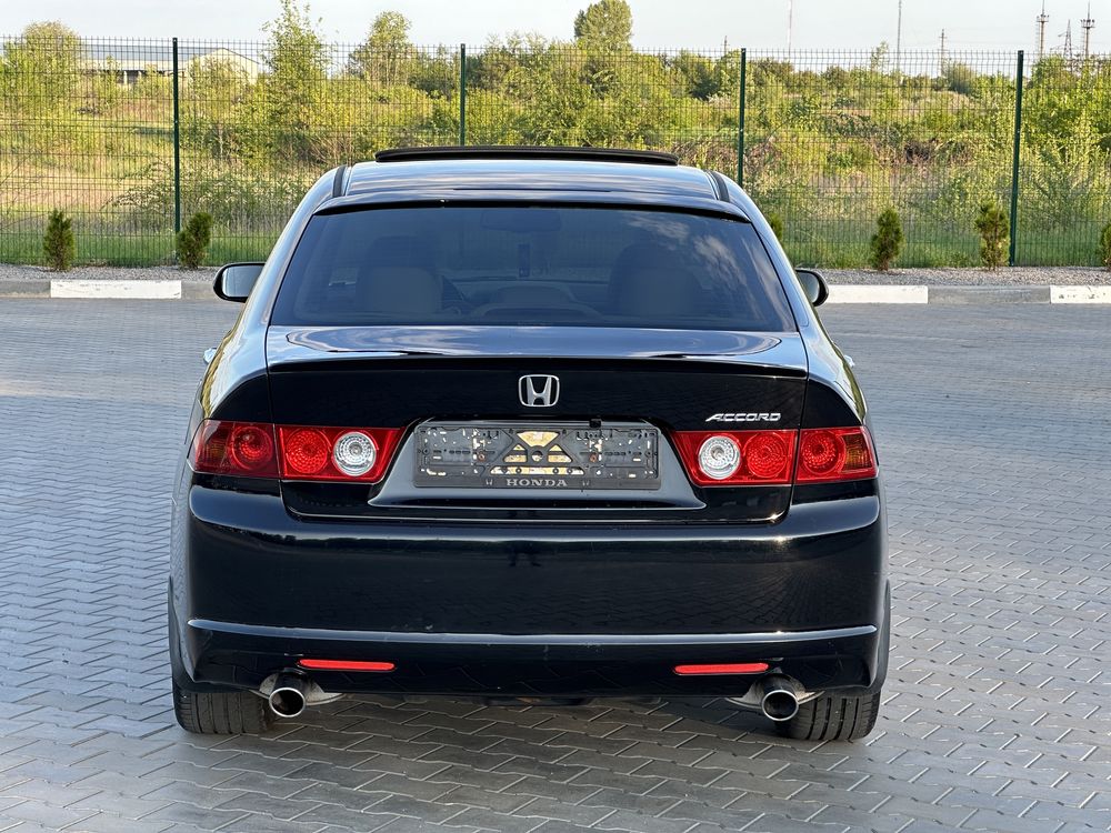 Honda accord 7 2006 2.0 газ/бенз НЕ ФАРБОВАНА