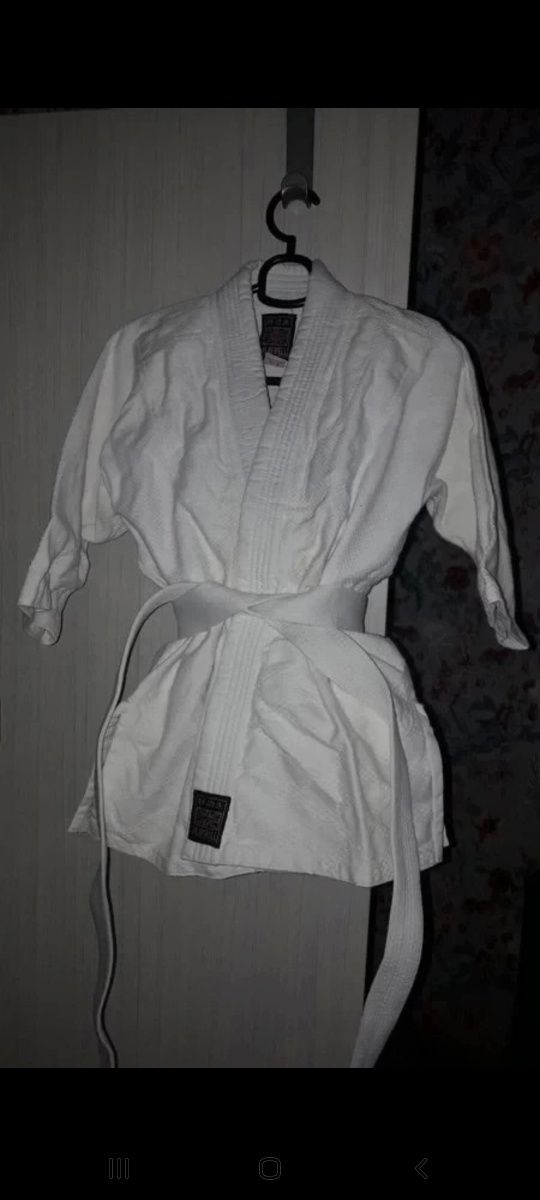 Oryginalne firmowe kimono judo karate z pasami