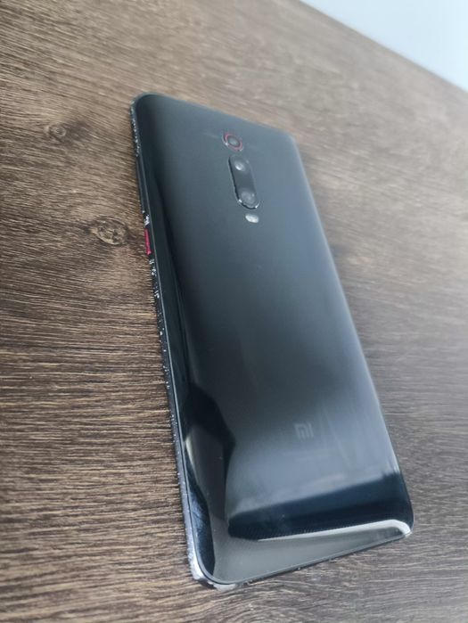 Sprzedam telefon MI 9T