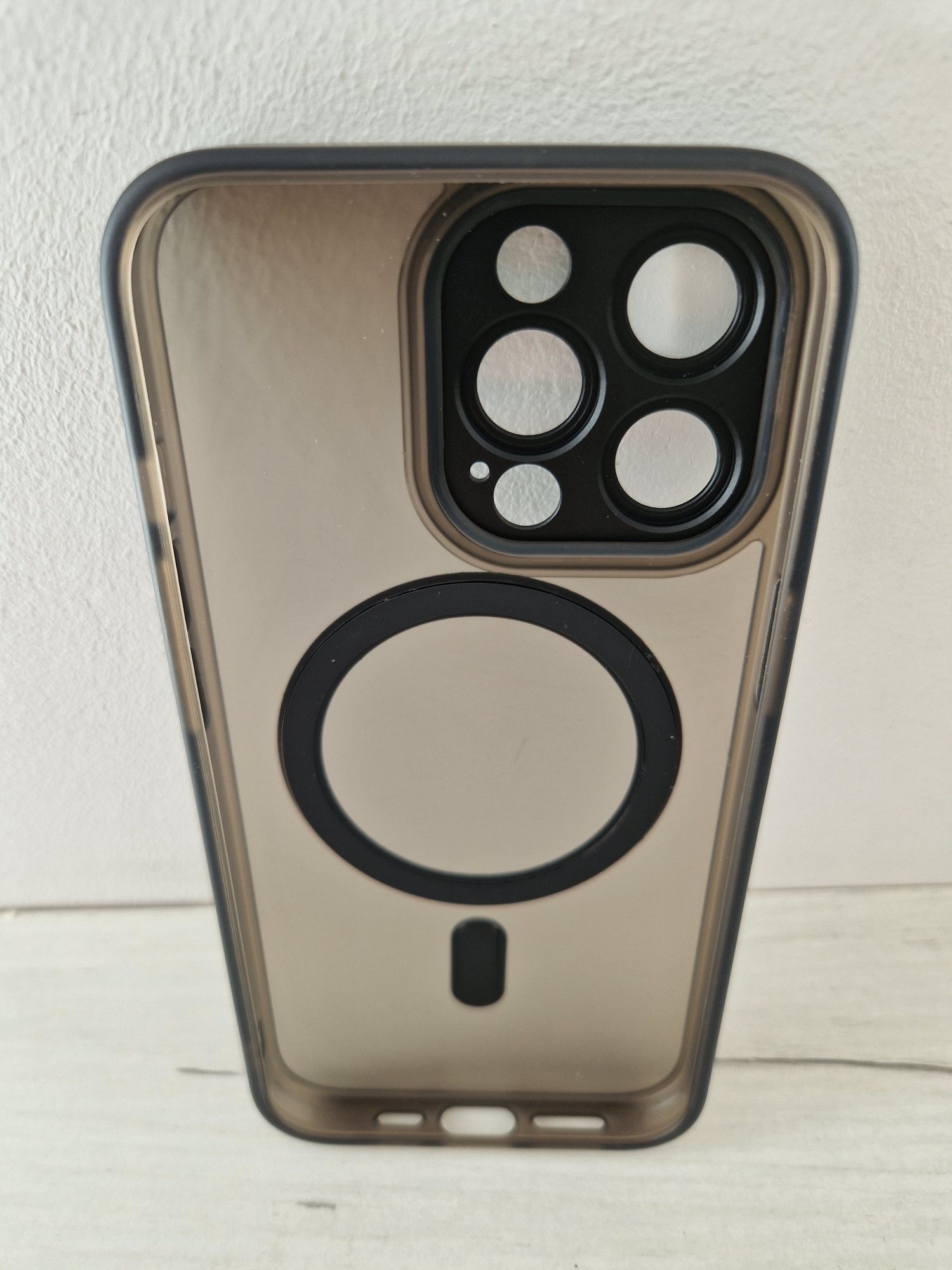 Tel Protect Magmat Case do Iphone 13 Czarny