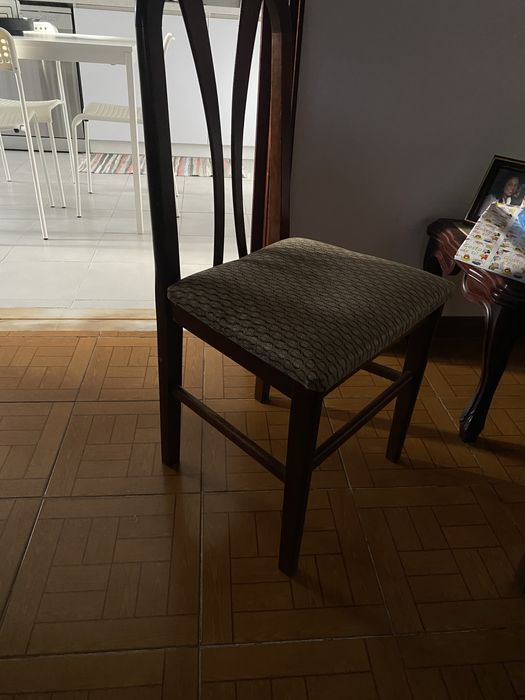 Mesa jantar com cadeiras