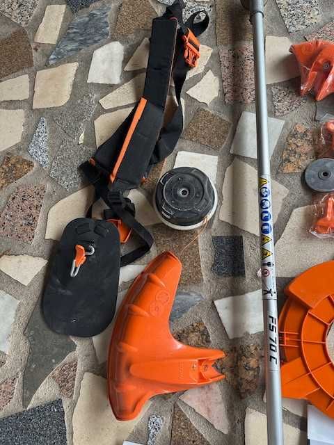 Roçadora a Gasolina Stihl FS 70 C