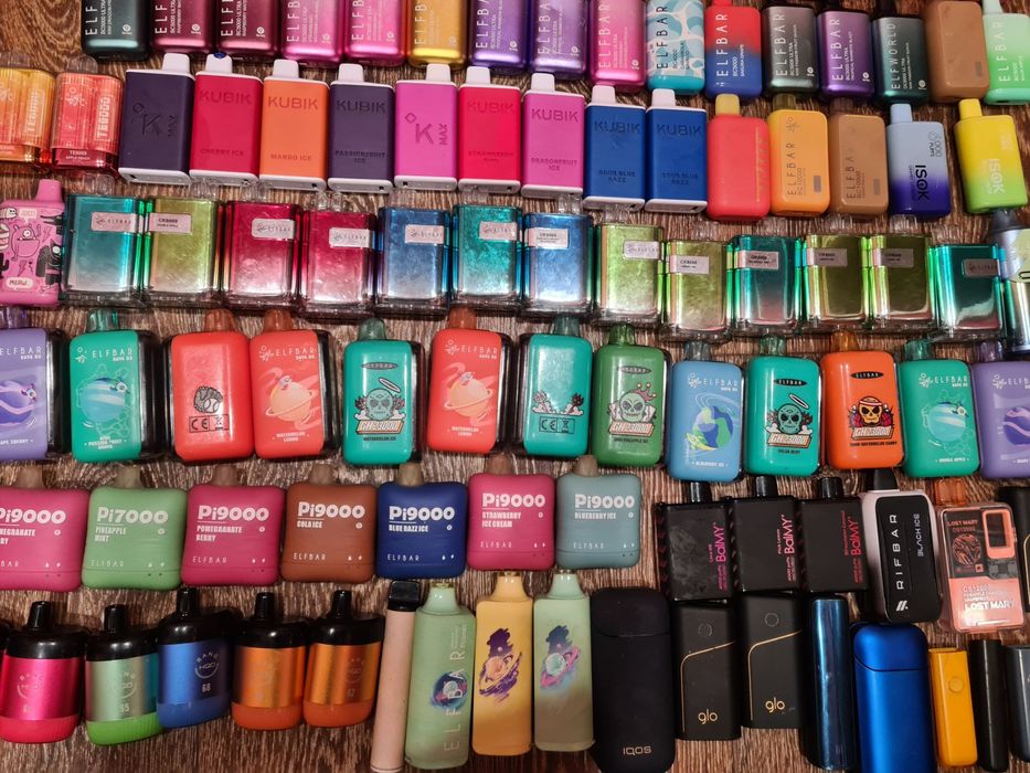 Платы, схемы, контакты, батареи, флешки и т.д.