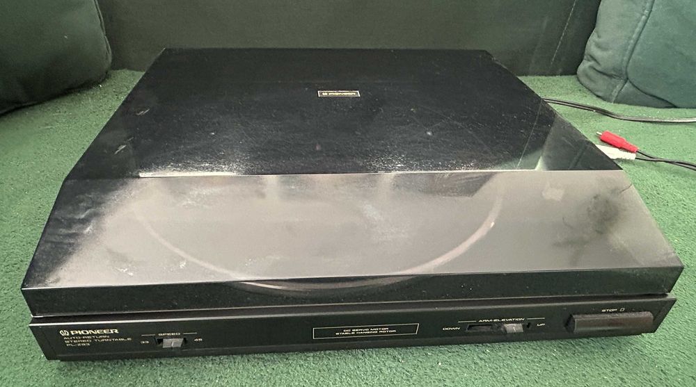 Gramofon Pioneer PL-Z93