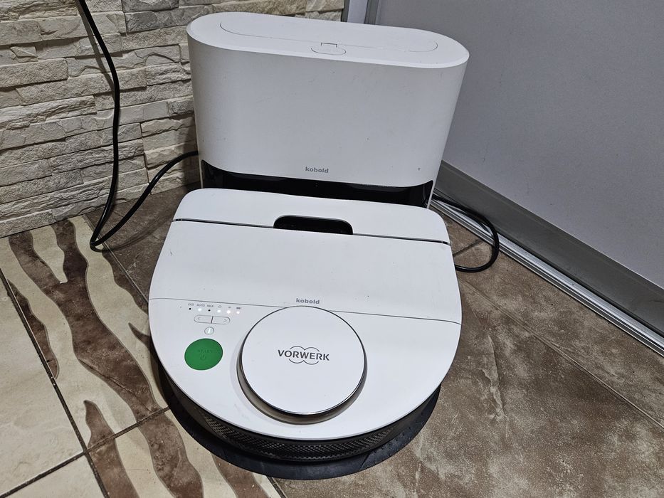 Robot sprzątający Kobold VR7 Premium ze stacją dokującą RB7