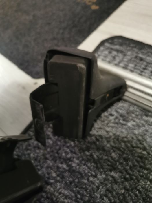 Bagażnik dachowy Thule 135 cm.