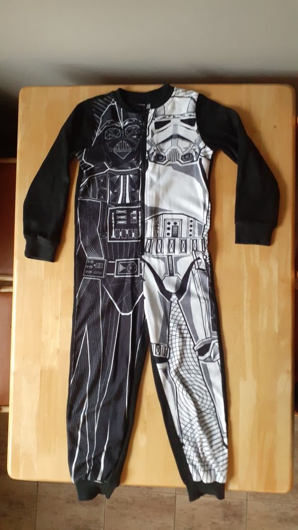 Piżama Star Wars r. 122/128