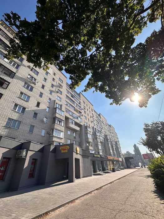 Продаж 2-к квартири вул. Металургів, район ФудХауса, по єВідновленню