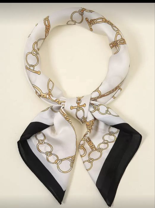 Apaszka Christian Dior Cavalli