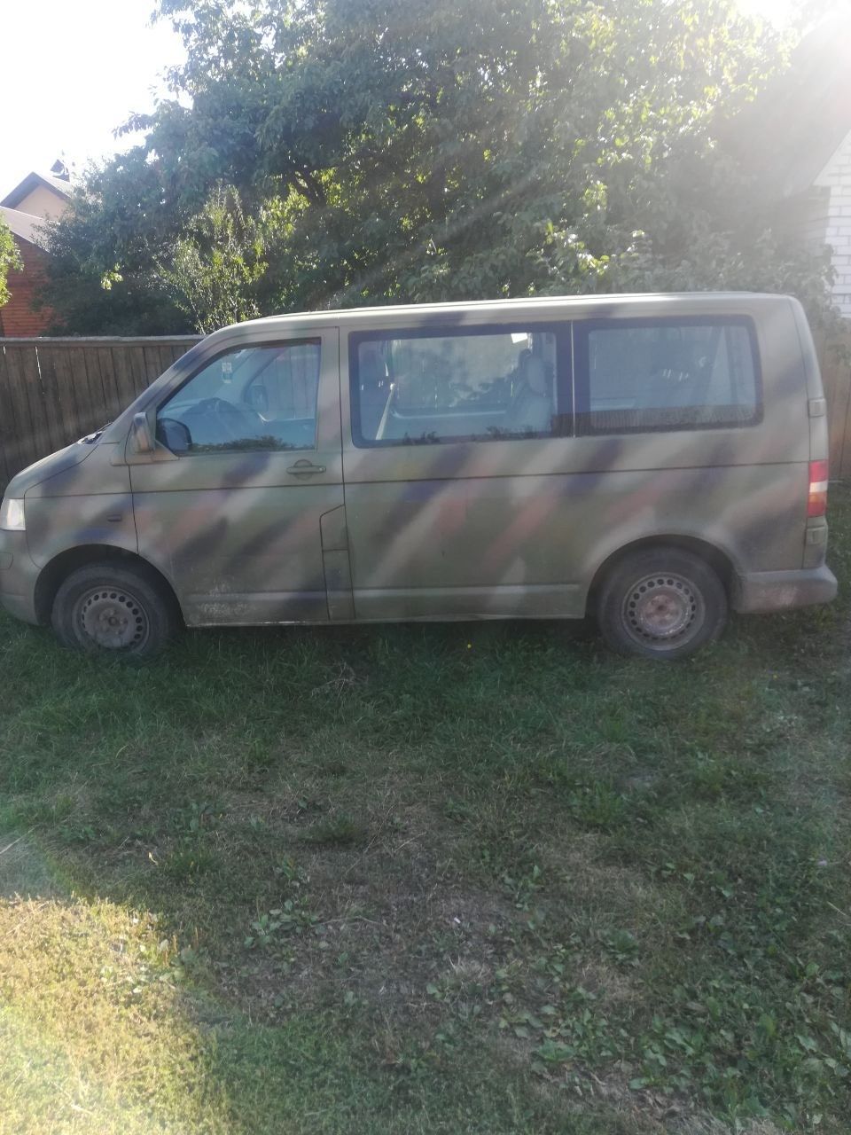 Продам Volkswagen T5 2.5 TDI 2010