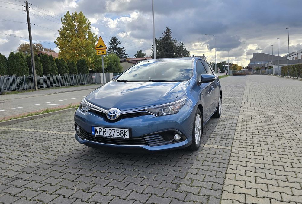 Toyota Auris Hybrid 135 Premium+Comfort