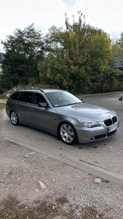 BMW Seria 5 BMW E61 525 + LPG