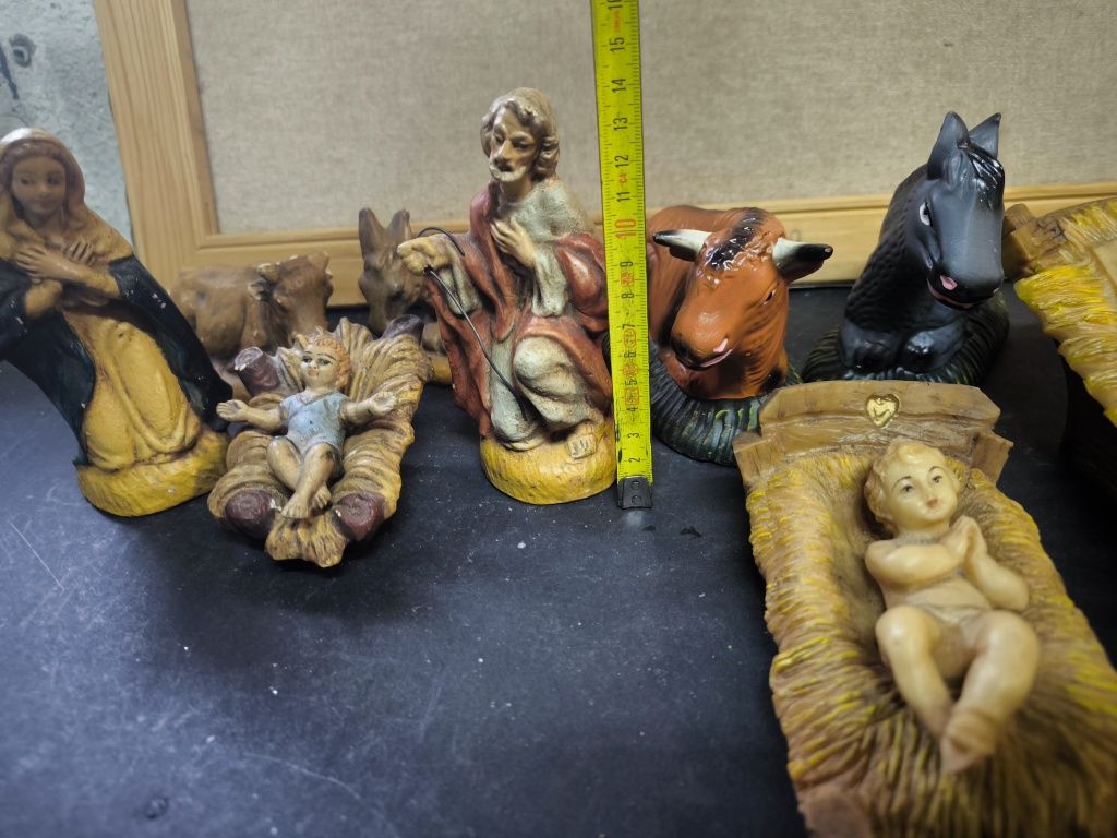 Figuras de presépio diversas 9ud