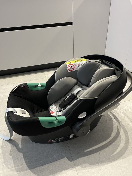 Дитяче автокрісло Cybex 0-13 кг