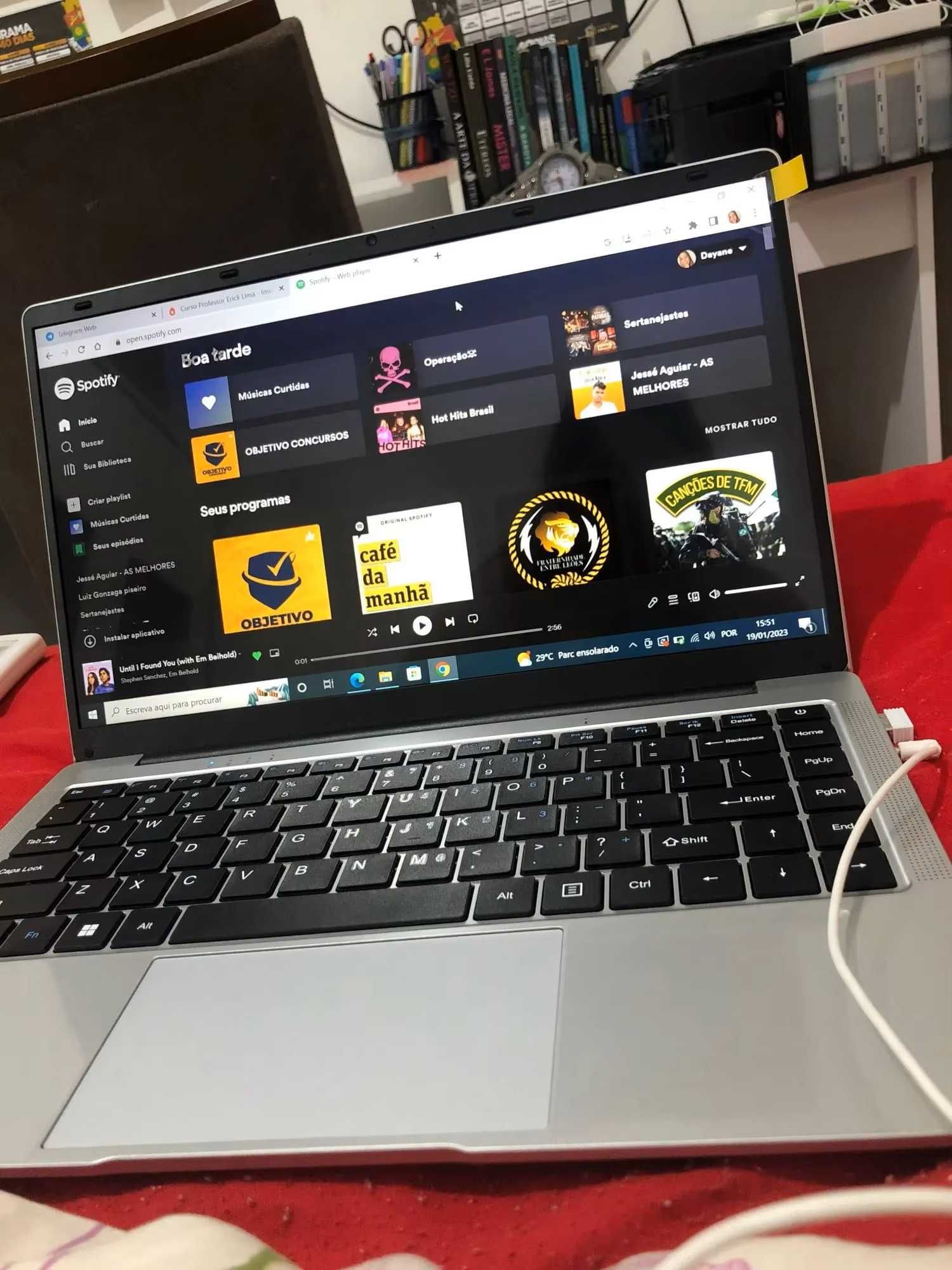 Laptop Windows 11 Intel Celeron 1TB SSD, 12GB biurowy dla graczy,14,1"