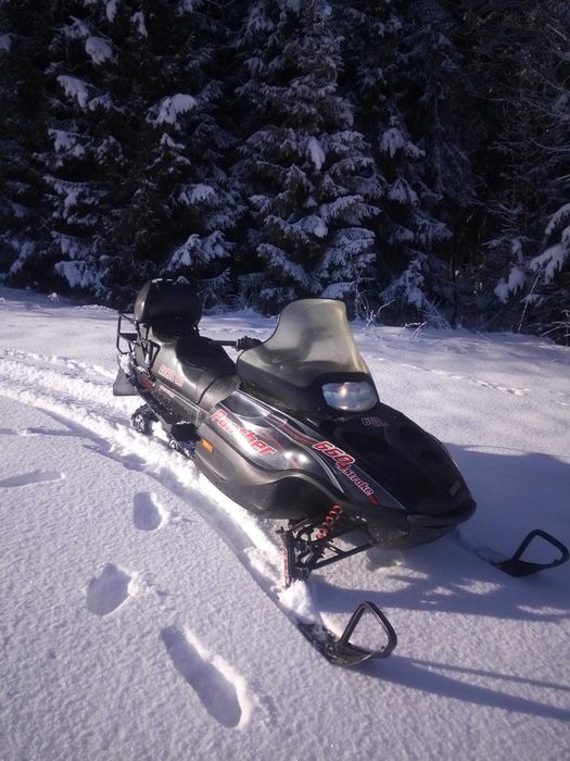 Skuter śnieżny ARCTIC CAT TOURING 660