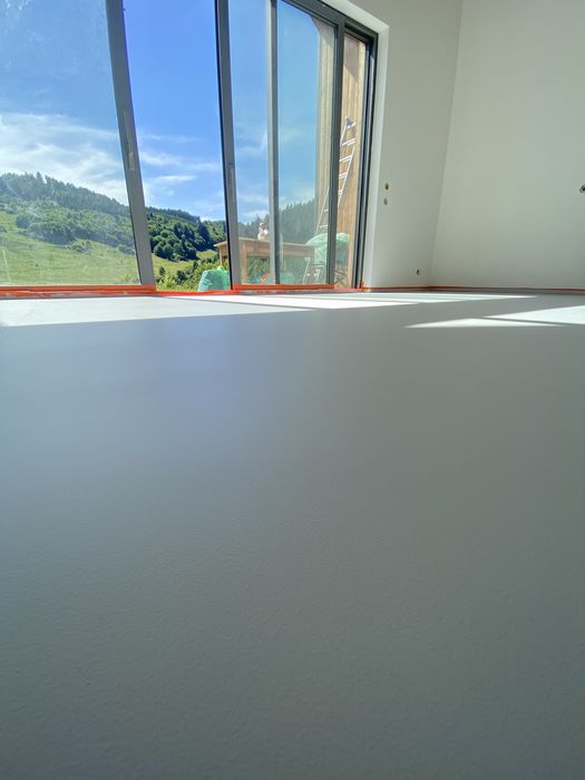 Posadzki żywiczne dla Twojego domu - epoksydowe poliuretanowe mikrocem