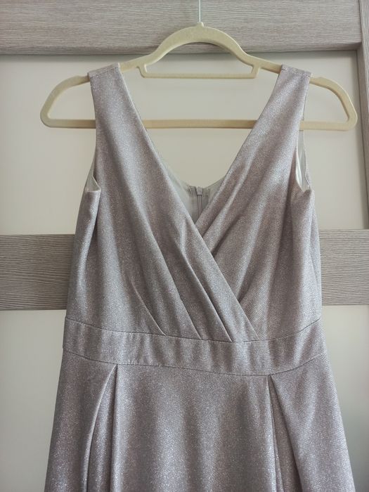 Sukienka długa brokatowa