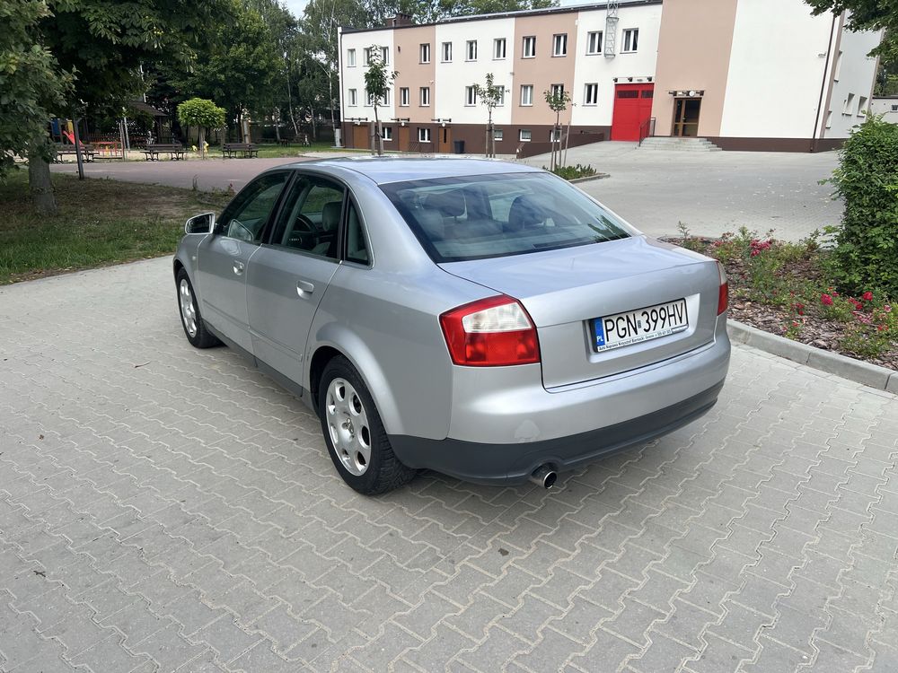 Audi a4 2.0 sedan klima polecam